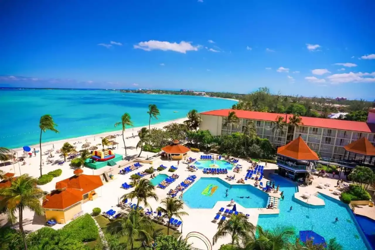 Breezes Resort, Nassau