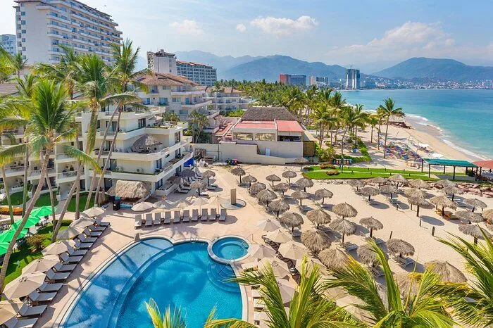 Villa Del Palmar — CABO spring break resort